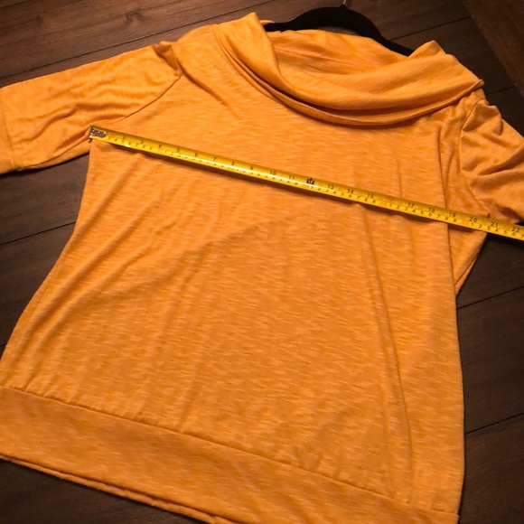 Shirt - Picture 5 of 5